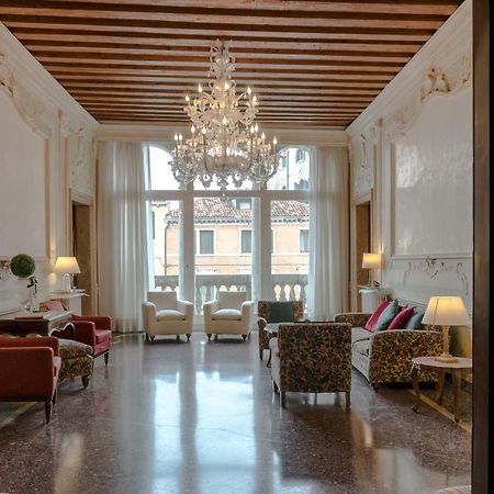 Luxury Balcony Apartment Venezia Eksteriør bilde