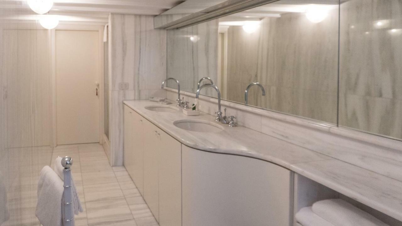 Luxury Balcony Apartment Venezia Eksteriør bilde